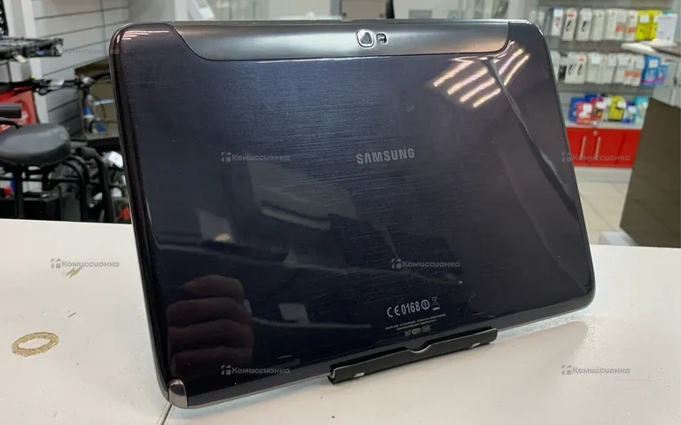 Планшет Samsung Galaxy Tab 10.1 P7100 32Gb