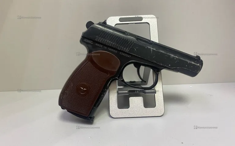 Страйкбольный пистолет KWC ПМ 6mm