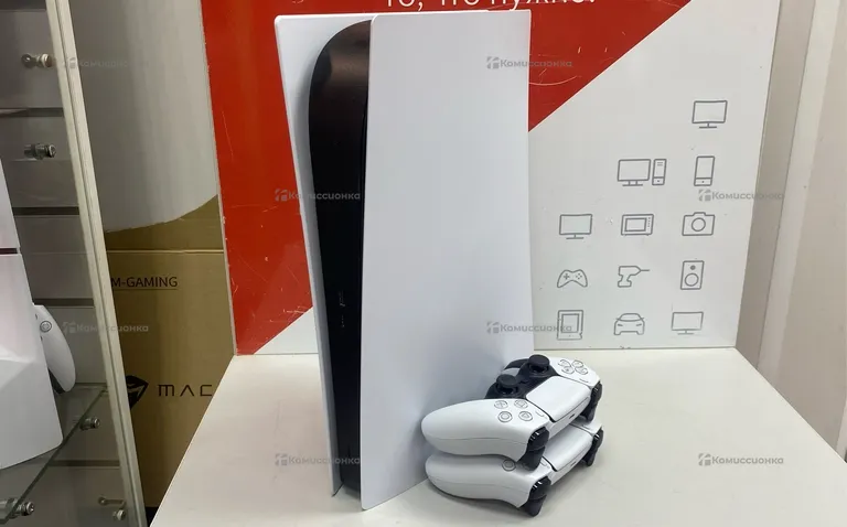 Приставка PS5