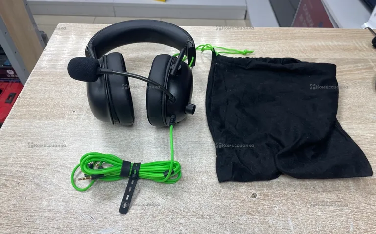 Наушники Razer black shark v2