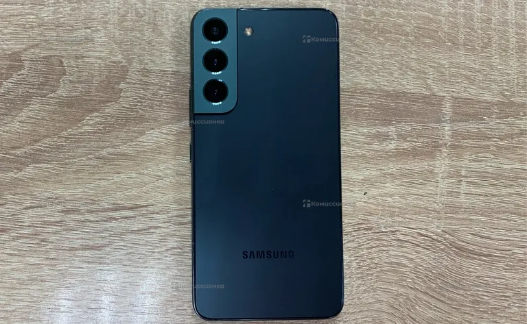 Samsung Galaxy S22 8/128Gb