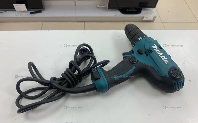 Сетевая дрель-шуруповерт Makita DF0300