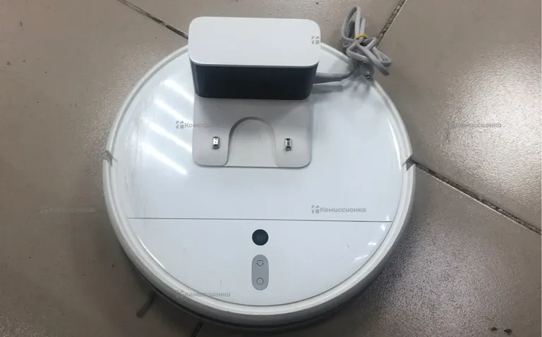 Пылесос  Mi Robot
