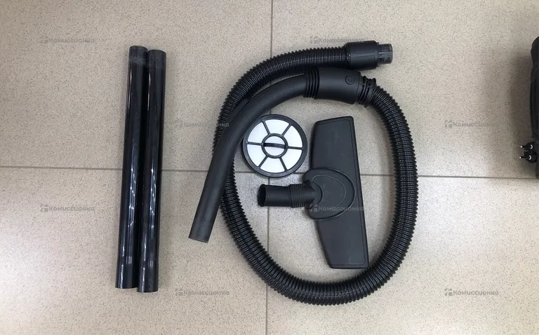Пылесос  blackton BT VC1403c
