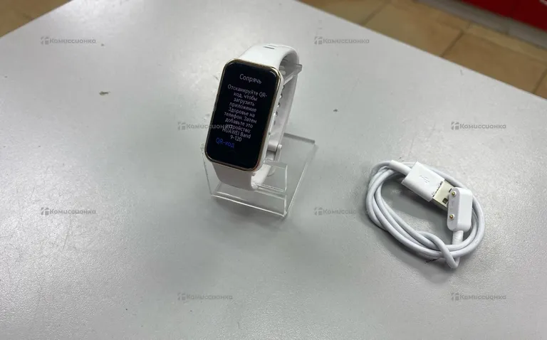 Часы  Huawei band 9