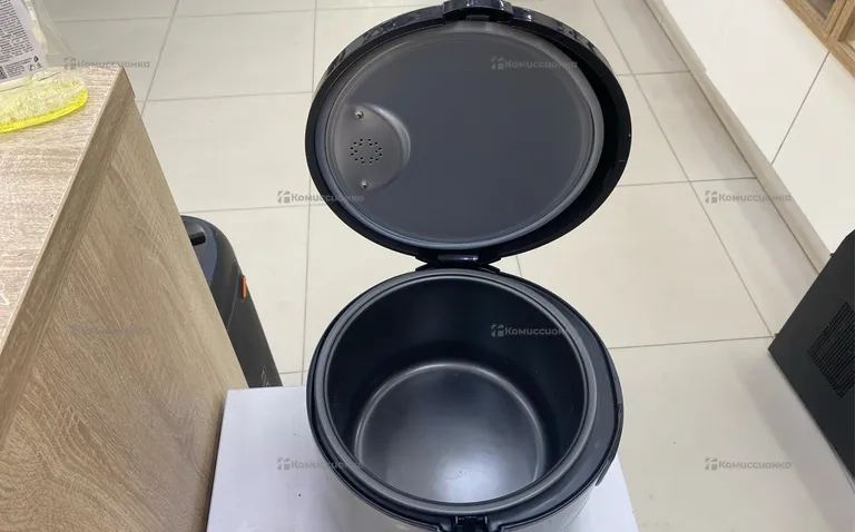 Мультиварка  Panasonic ST-TMJ181