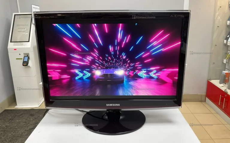 Монитор Samsung SyncMaster T220