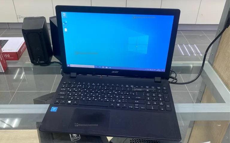 Ноутбук Acer Pentium/4RAM/500HDD