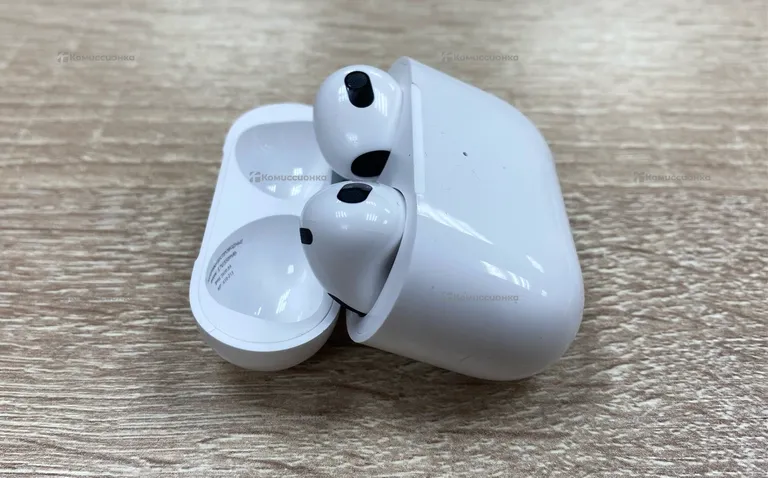 Наушники  AirPods 3 копия