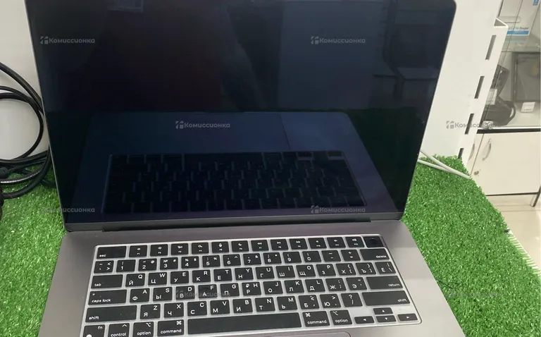 Ноутбук  MacBook 2023