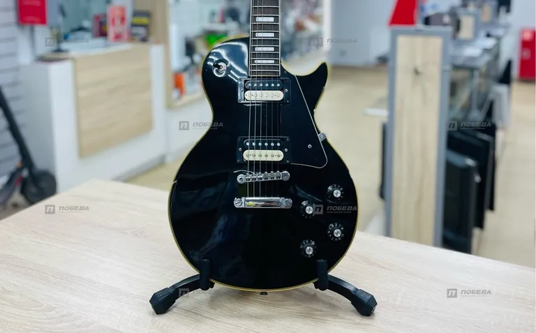 Электро гитара Fresher Les Paul Custom