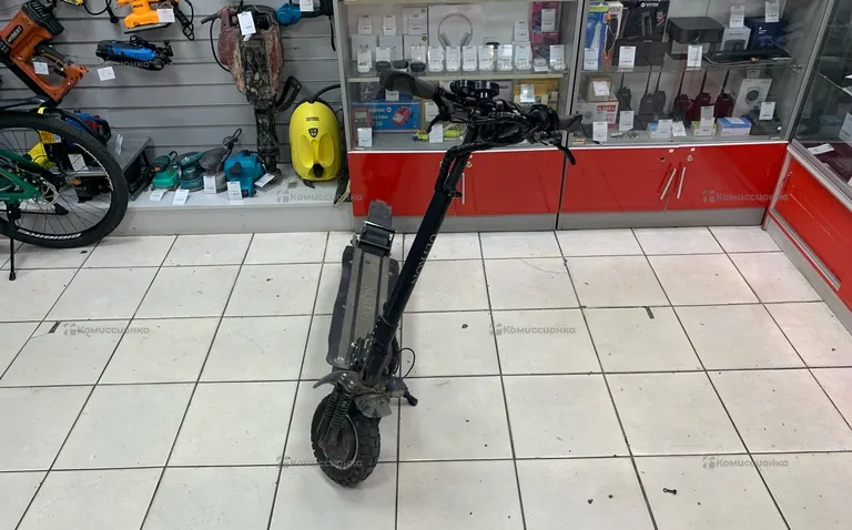 Электро самокат Ultron t108