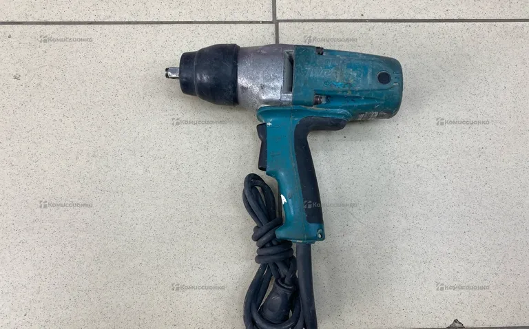 Гайковерт MAKITA tw0350