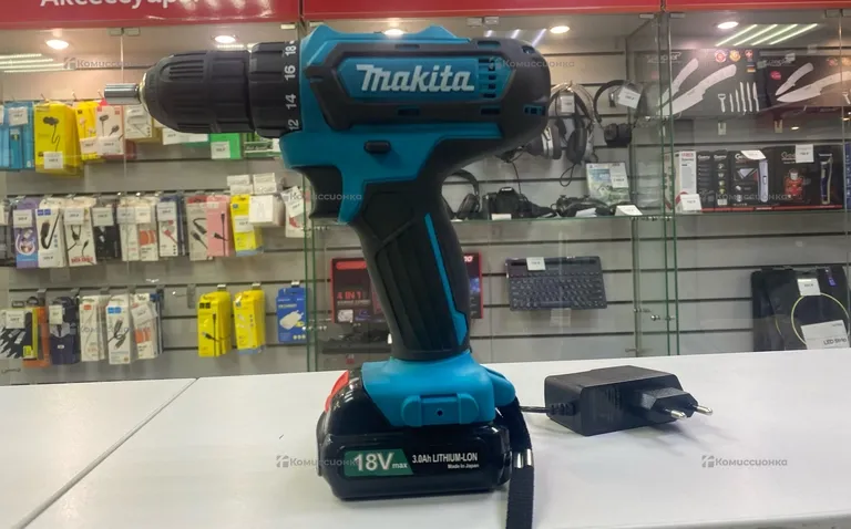 шуруповерт makita max-sf331s
