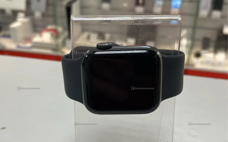 Часы APPLE WATCH SE 1