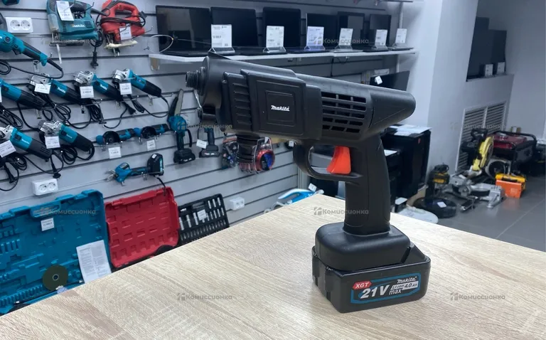Аккумуляторная мойка Makita реплика