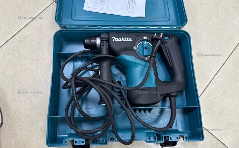 Перфоратор makita HR2810