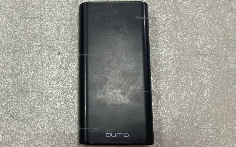 Power Bank  QUMO