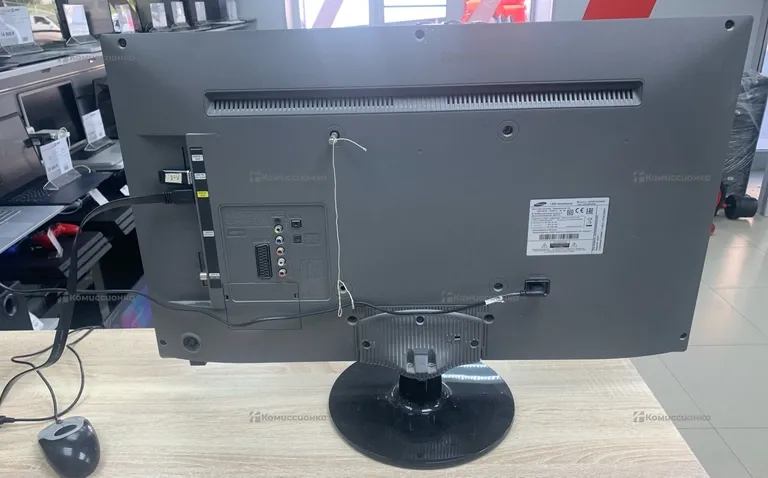 Телевизор Samsung UE32F4000AW