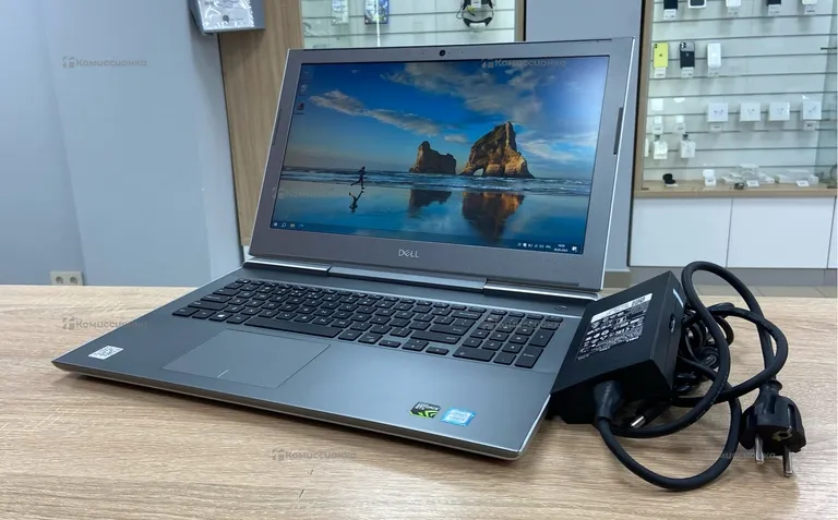 Ноутбук  Dell 7570