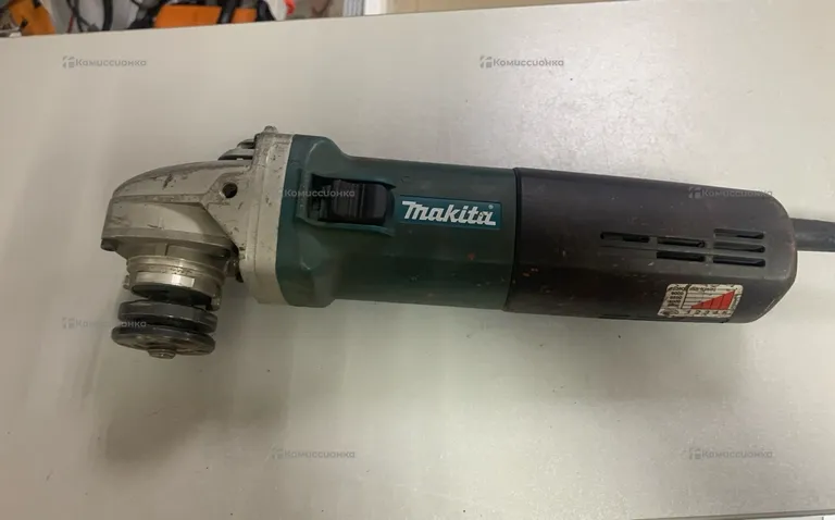 ушм Makita 9565 CVR