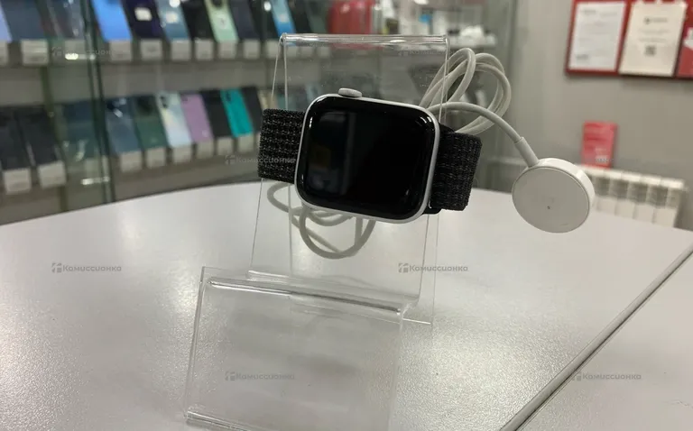 Часы  apple wath 5 44mm