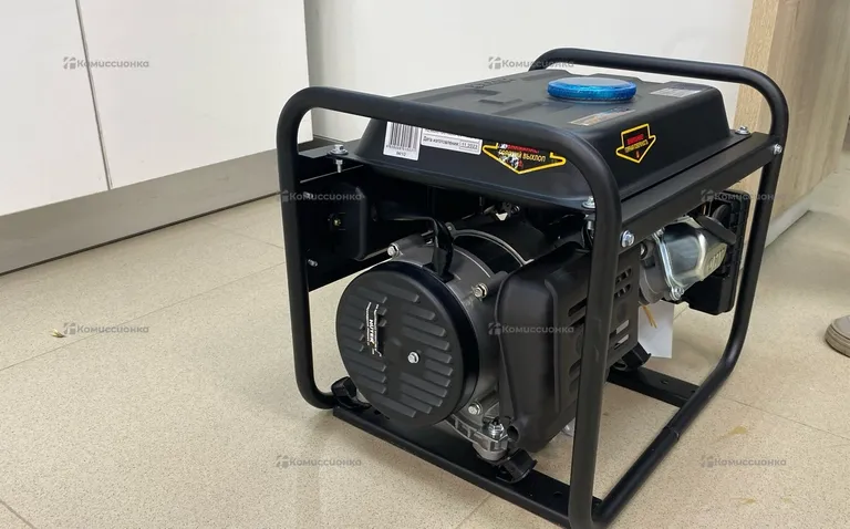 Портативный бензогенератор Huter HT1000L