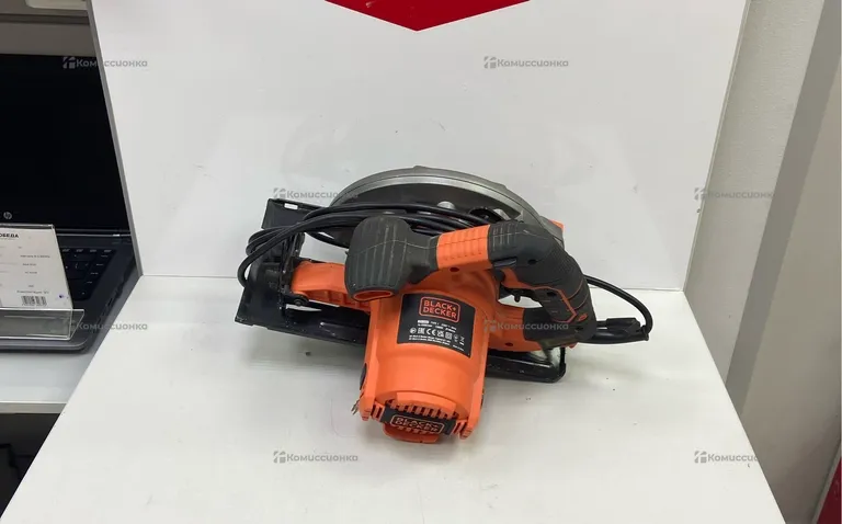 Циркулярная пила BlackDecker cs1550