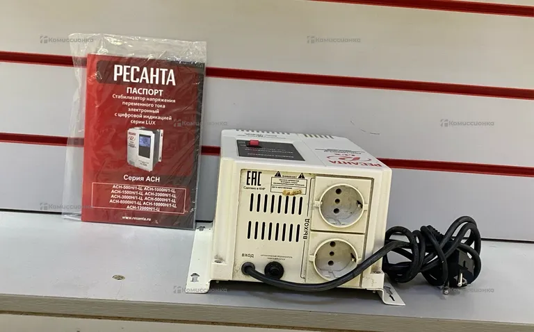 автоматически стабилизатор ресанта АСН-1000H/1-Ц