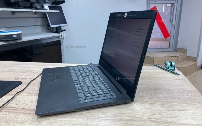 Ноутбук Lenovo