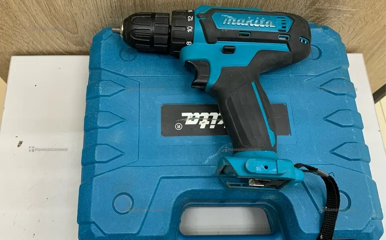 Шуруповерт Makita реплика