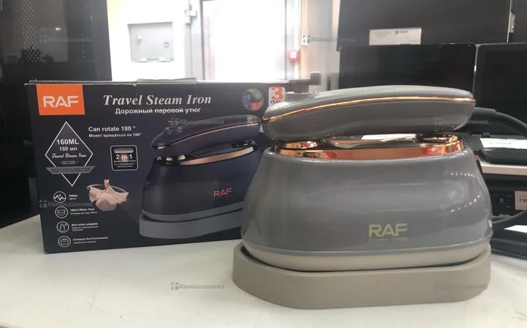 Отпариватель RAF