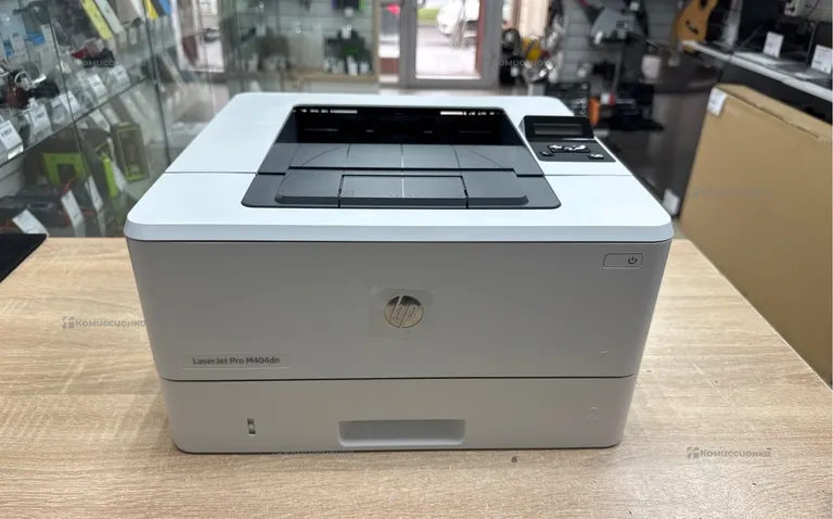 HP LaserJet Pro M404dn