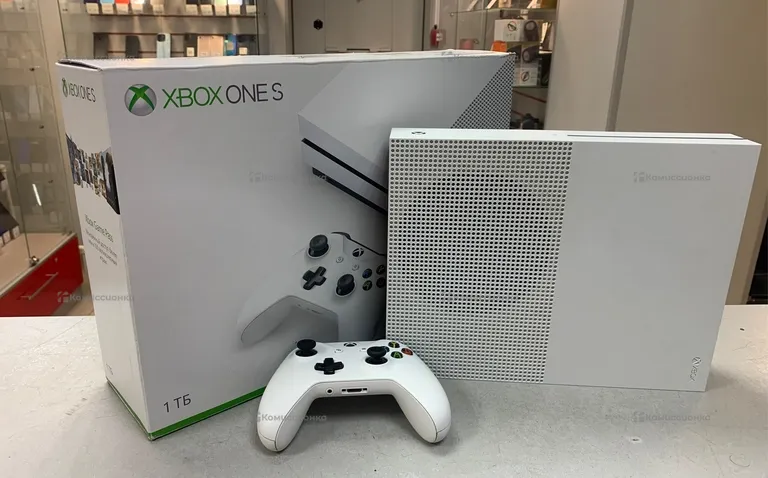 Xbox One S 1Tb