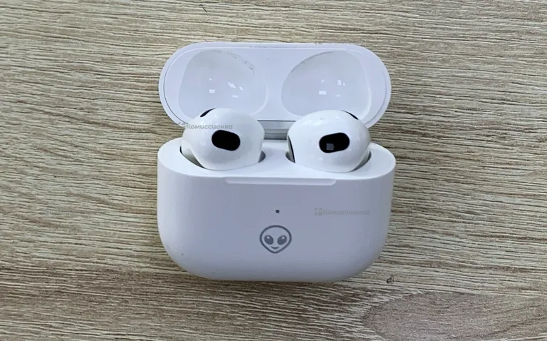 Наушники  AirPods 3