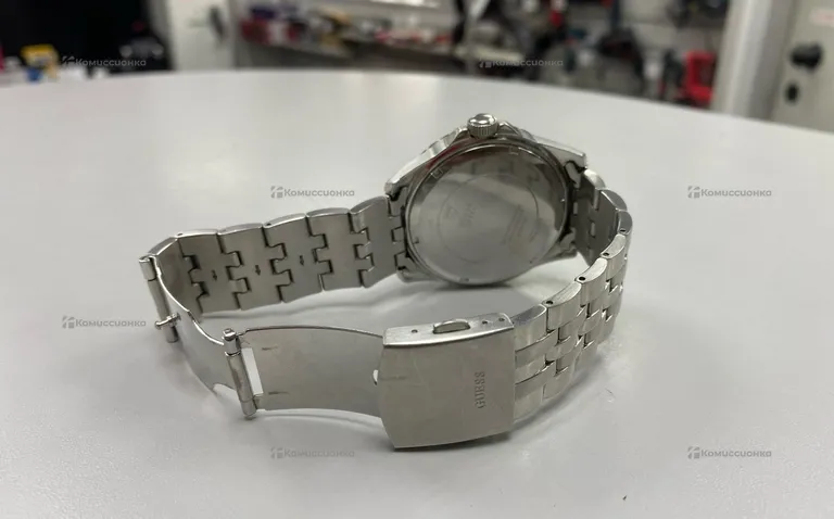 Часы  GUESS W1107G1