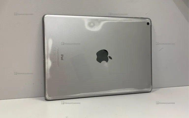 Планшет Apple iPad 5 поколения 32gb WI-Fi
