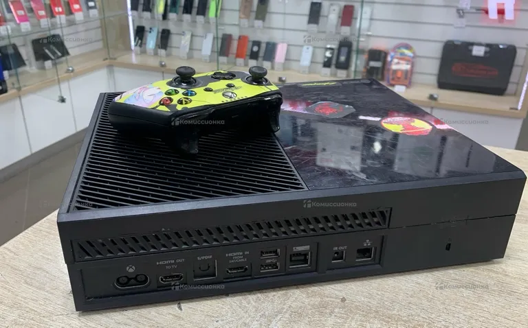 Игровая приставка Xbox ONE 500GB
