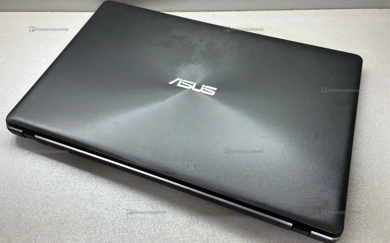 Ноутбук Asus K550L