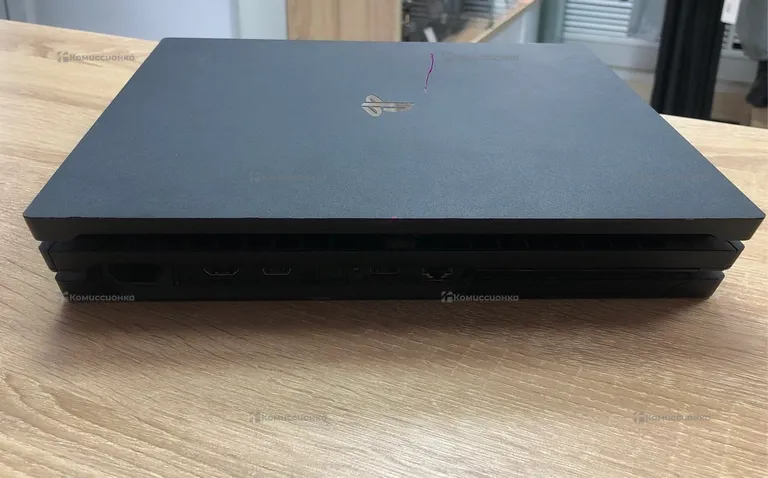 Приставка PS4. ps 4 pro 1tb