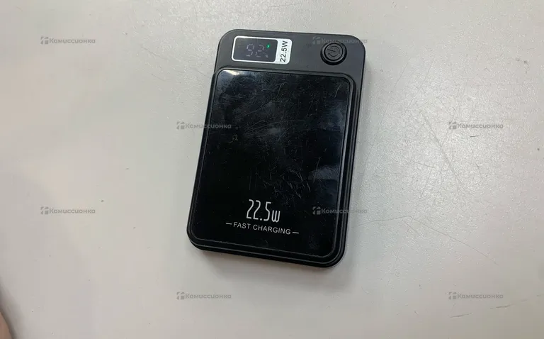 Power Bank с MagSafe 22,5W