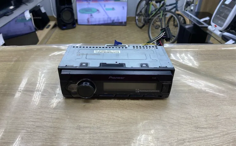 Автомагнитола  pioneer mvh s110ub