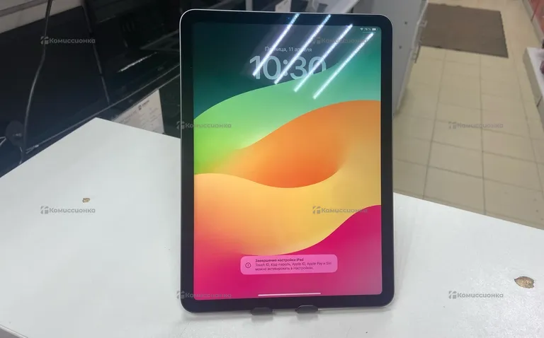 Планшет Apple iPad Air (5-generation) 64gb