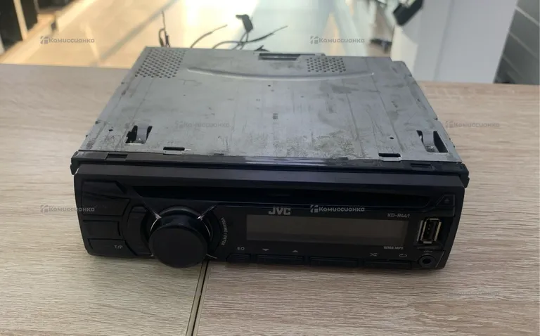Автомагнитола  JVC KD-441