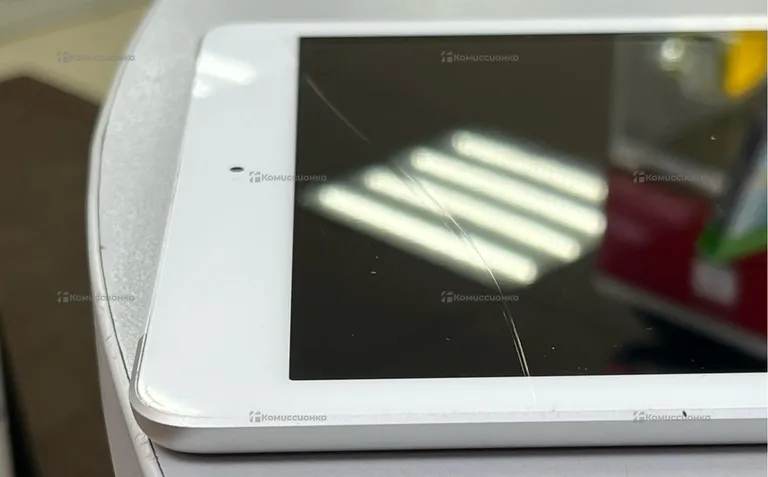 Планшет Apple Apple iPad 6 поколения 32GB