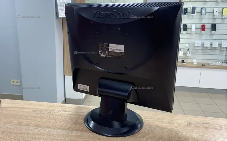 Монитор Viewsonic VA705-LED