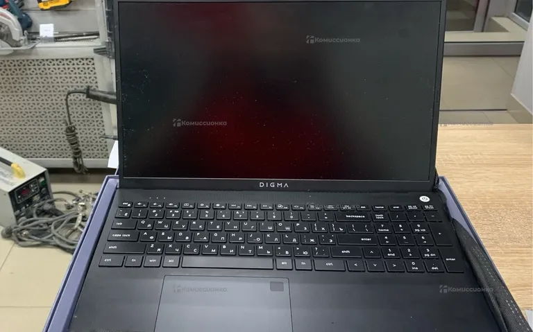 Ноутбук  Digma Pro Sprint M