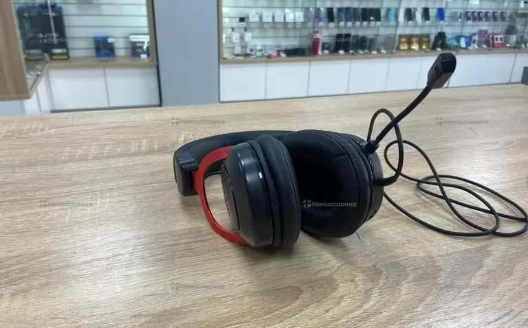 ASUs TUF GAMING H3 RED