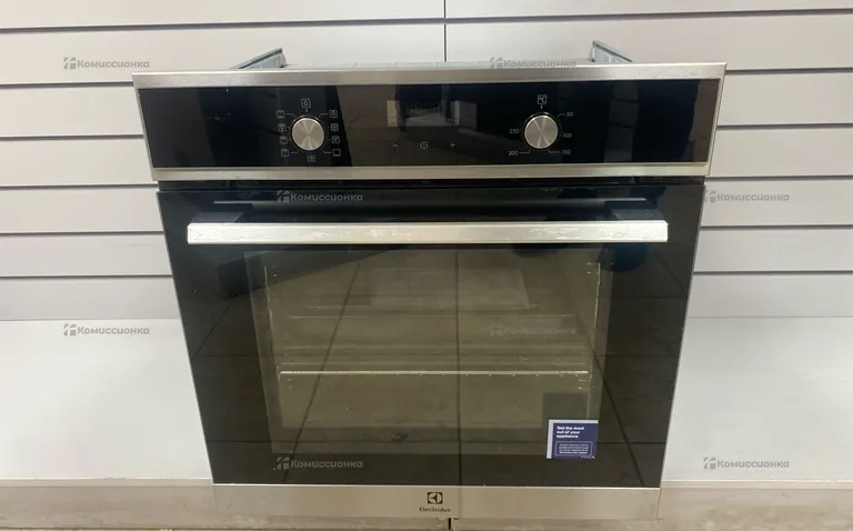 Духовой шкаф Electrolux OEF5C50X