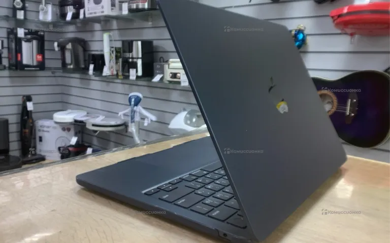 Ноутбук MacBook Air M2